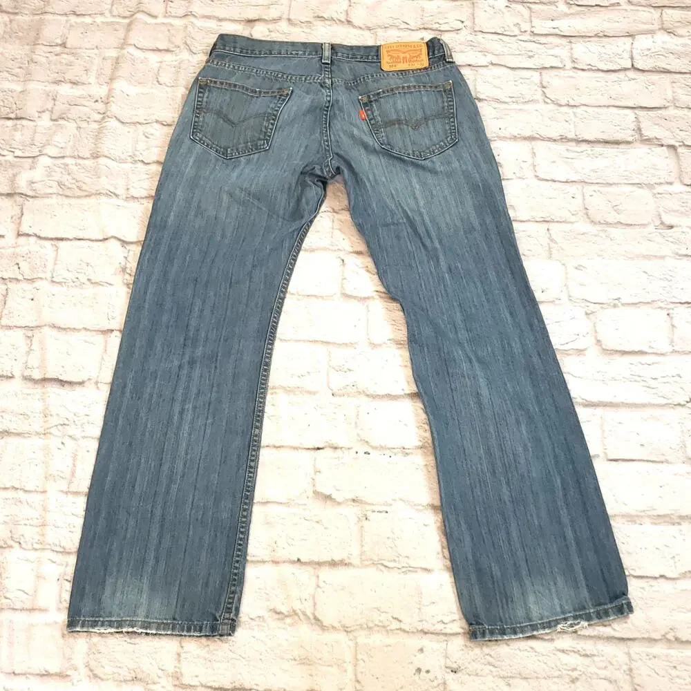 Levi’s 559 Relaxed Straight Jeans Men’s Size 31 Light Wash 100% Cotton